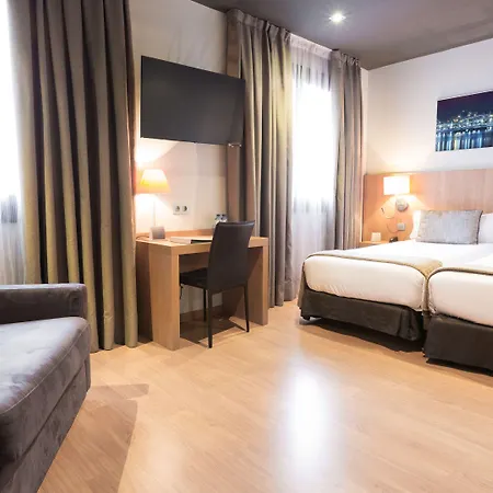 Arc La Rambla Hotel 3*