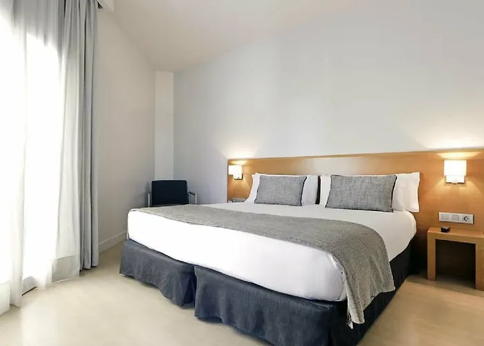 Hotel Arc La Rambla 3*