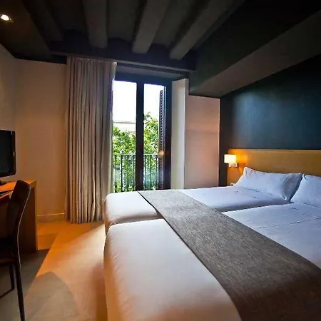 Hotel Arc La Rambla 3*