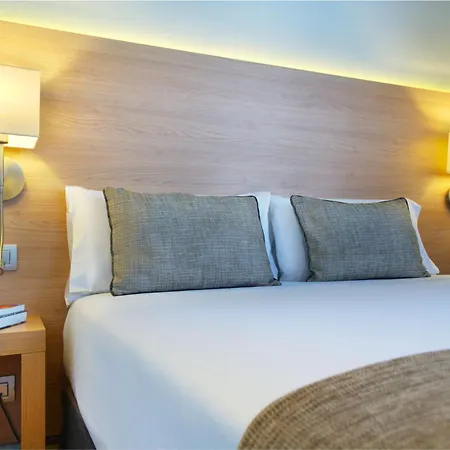 Hotel Arc La Rambla 3*