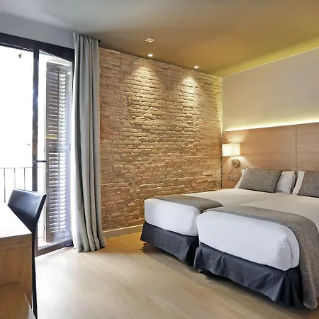Arc La Rambla 3*