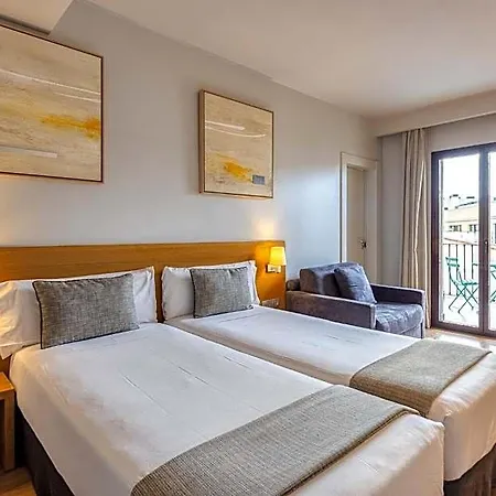 Arc La Rambla 3* Барселона