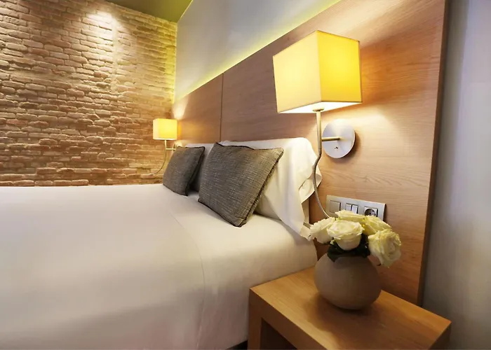 Hotel Arc La Rambla Barcellona