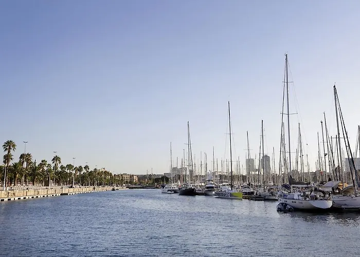 Hotel Arc La Rambla 3*