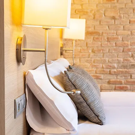 ホテル アルク ラ ランブラ