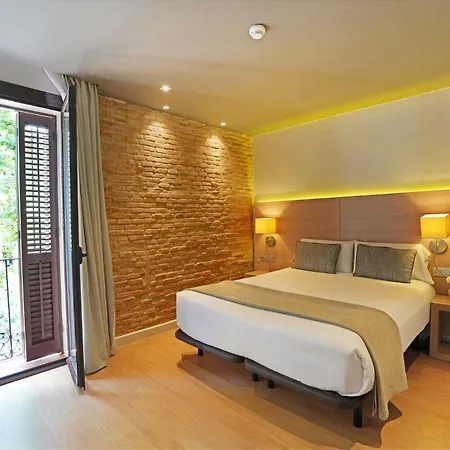 ホテル アルク ラ ランブラ