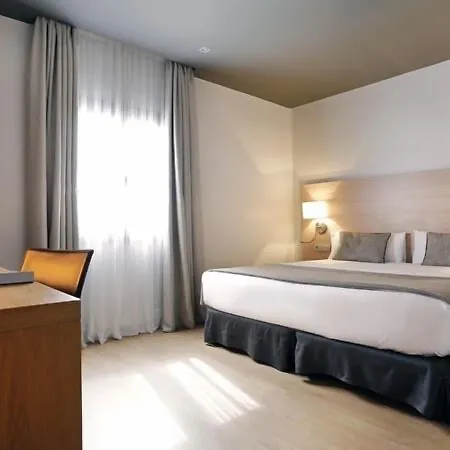 アルク ラ ランブラ 3*