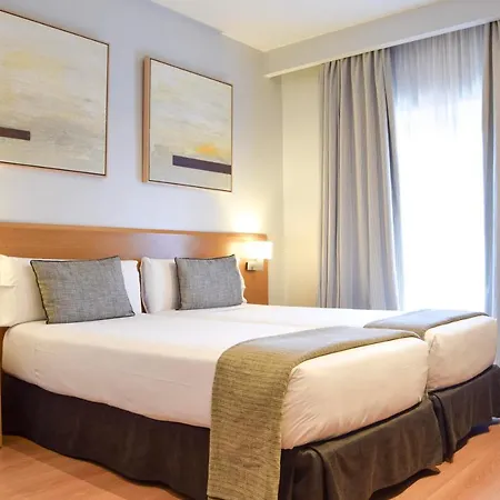 アルク ラ ランブラ ホテル